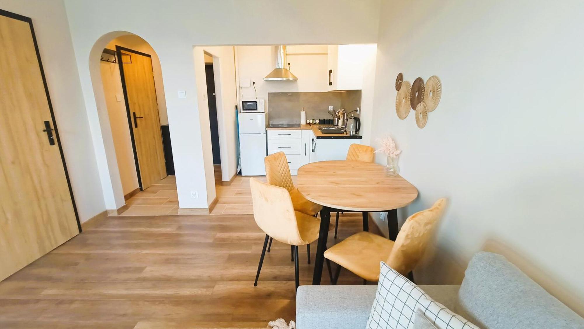 Drzewna Apartamenty - Wladyslawa Зелёна-Гура Экстерьер фото